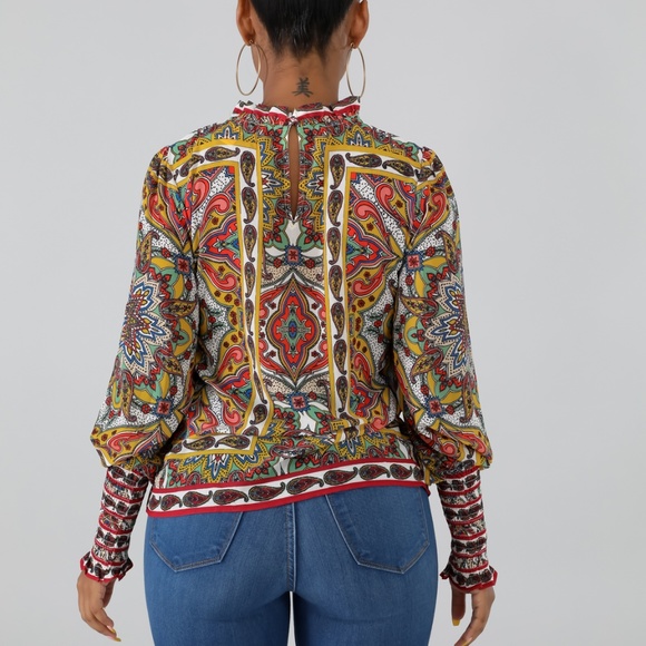 Mixed Feelings Blouse - Picture 4 of 5